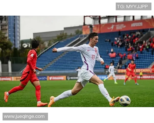 现役留洋足球球星的逐梦之旅与他们在世界赛场上的辉煌瞬间