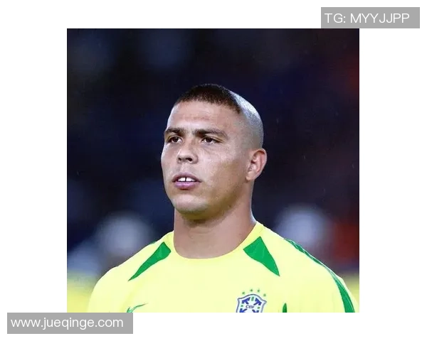 足球传奇罗纳尔多：从天才少年到全球足坛巨星的辉煌历程